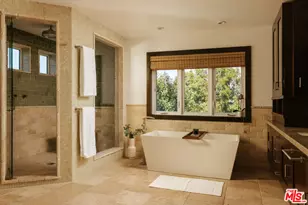2341 32nd St, Santa Monica, CA 90405 - Photo 18