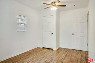 1742 W 36th St, Los Angeles, CA 90018 - Photo 12