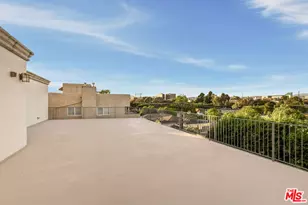 2486 S Centinela Ave, Los Angeles, CA 90064 - Photo 32