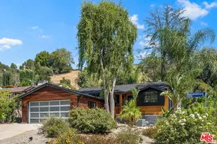 22263 Buenaventura St, Woodland Hills, CA 91364 - Photo 24