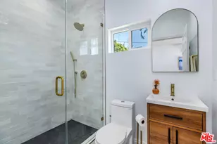 8015 Airlane Ave, Los Angeles, CA 90045 - Photo 24