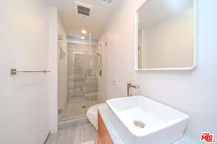 163 S Kingsley Dr, Los Angeles, CA 90004 - Photo 48