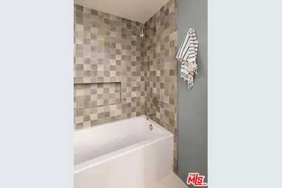2132 Walnut Ave, Venice, CA 90291 - Photo 62