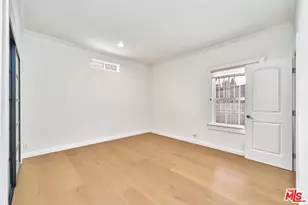 136 N Serrano Ave, Los Angeles, CA 90004 - Photo 14