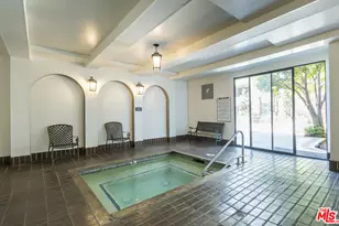 8455 Fountain Ave, West Hollywood, CA 90069 - Photo 42