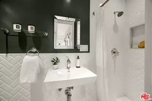 7416 Rosewood Ave, Los Angeles, CA 90036 - Photo 18
