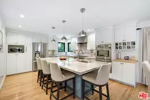 3558 S Muirfield Rd, Los Angeles, CA 90016 - Photo 14