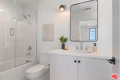 1314 W Cannon Dr, Los Angeles, CA 90026 - Photo 20