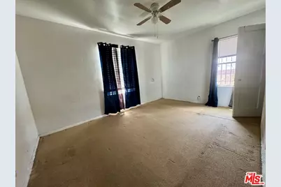 1423 S Whitemarsh Ave, Compton, CA 90220 - Photo 4