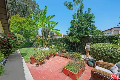2467 Calle Villada Cir, Duarte, CA 91010 - Photo 16