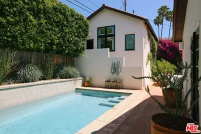4801 Ambrose Ave, Los Angeles, CA 90027 - Photo 22