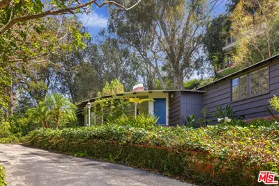 756 Kingman Ave, Santa Monica, CA 90402 - Photo 2