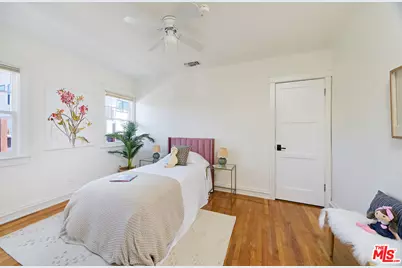 249 Ruth Ave, Venice, CA 90291 - Photo 12