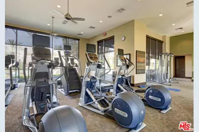 13126 Union Ave #203, Hawthorne, CA 90250 - Photo 18