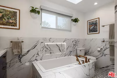 2822 Bagley Ave, Los Angeles, CA 90034 - Photo 22