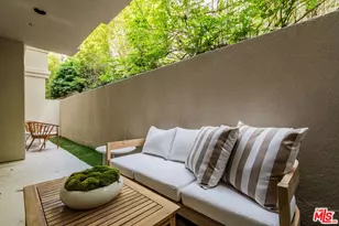575 S Barrington Ave, Los Angeles, CA 90049 - Photo 14