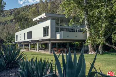 30047 Mulholland Hwy, Agoura Hills, CA 91301 - Photo 1