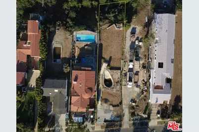 1028 Chautauqua Blvd, Pacific Palisades, CA 90272 - Photo 2
