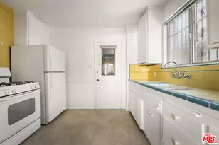 215 S Tower Dr, Beverly Hills, CA 90211 - Photo 14