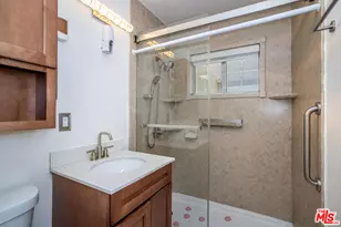 10741 Stagg St, Los Angeles, CA 91352 - Photo 22