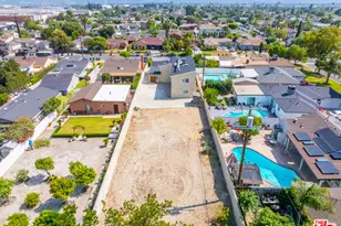 10741 Stagg St, Los Angeles, CA 91352 - Photo 50