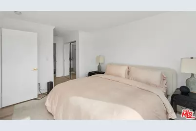 1222 N Olive Dr #201, West Hollywood, CA 90069 - Photo 16