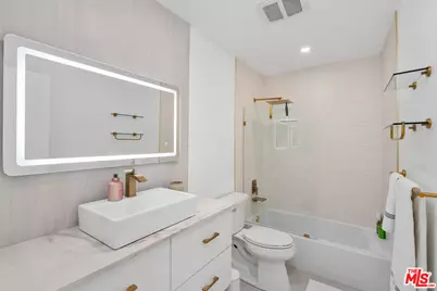 1222 N Olive Dr #201, West Hollywood, CA 90069 - Photo 10