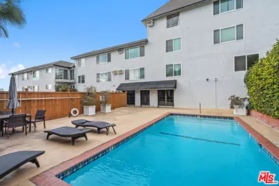 1222 N Olive Dr #201, West Hollywood, CA 90069 - Photo 28