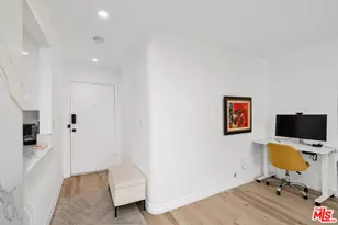 1222 N Olive Dr, West Hollywood, CA 90069 - Photo 12