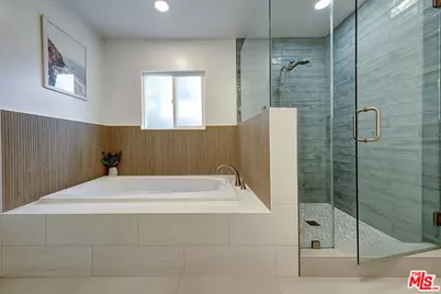 2489 Wellesley Ave, Los Angeles, CA 90064 - Photo 16