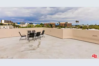 9921 Durant Dr #2, Beverly Hills, CA 90212 - Photo 32