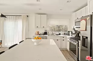 2826 Somerset Dr, Los Angeles, CA 90016 - Photo 22