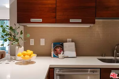 6735 Yucca St #101, Los Angeles, CA 90028 - Photo 10