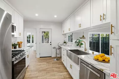 2621 Veteran Ave, Los Angeles, CA 90064 - Photo 8