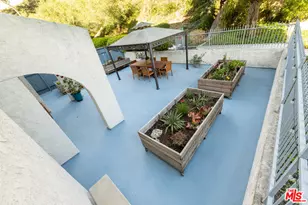 4260 Via Arbolada, Los Angeles, CA 90042 - Photo 60