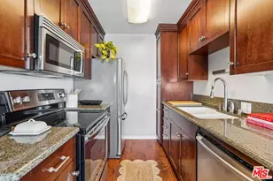 2002 4th St, Santa Monica, CA 90405 - Photo 6