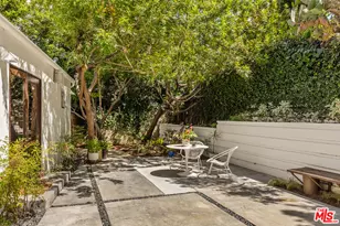 3438 Larissa Dr, Los Angeles, CA 90026 - Photo 28
