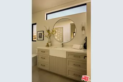 3011 Ocean Front Walk, Venice, CA 90291 - Photo 28