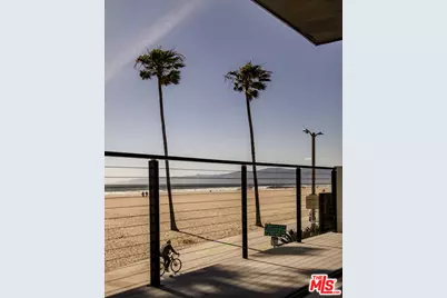 3011 Ocean Front Walk, Venice, CA 90291 - Photo 10