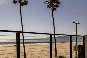 3011 Ocean Front Walk, Venice, CA 90291 - Photo 10
