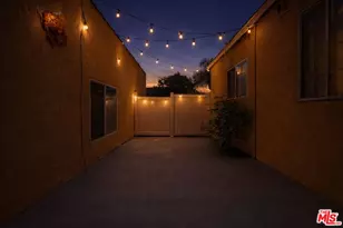 7703 N Hollywood Way, Burbank, CA 91505 - Photo 8