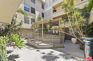750 N Kings Rd, West Hollywood, CA 90069 - Photo 20