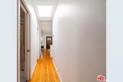 3773 S St Andrews Pl, Los Angeles, CA 90018 - Photo 20