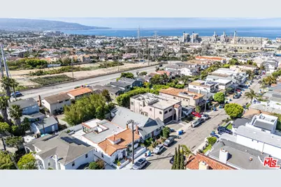 1232 1st St, Hermosa Beach, CA 90254 - Photo 30