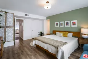 14332 Dickens St, Sherman Oaks, CA 91423 - Photo 16