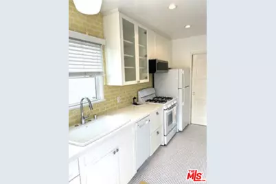 2514 W Chandler Blvd, Burbank, CA 91505 - Photo 16