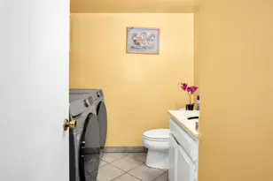 13567 Valerio St, Van Nuys, CA 91405 - Photo 14