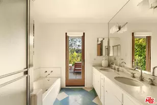 8410 Edwin Dr, Los Angeles, CA 90046 - Photo 30
