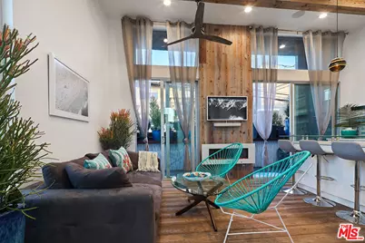 472 Rosecrans Ave, Manhattan Beach, CA 90266 - Photo 14
