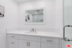 8455 Fountain Ave, West Hollywood, CA 90069 - Photo 28